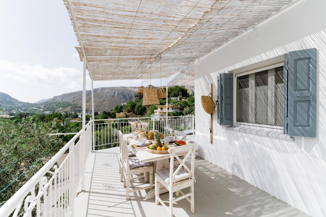 Menori Luxury Suite Panormos  ภายนอก รูปภาพ